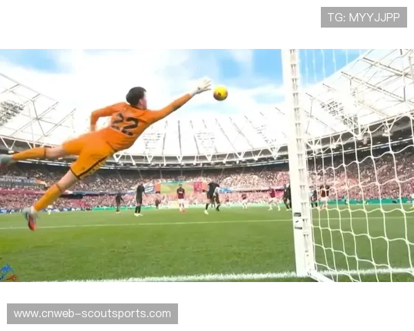 西汉姆联3-1击败桑德兰,主场全取三分 西汉姆联3-1击败桑德兰,主场全取三分